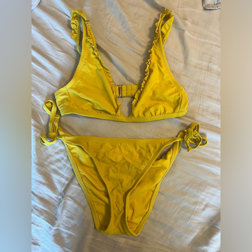 Yellow bikini